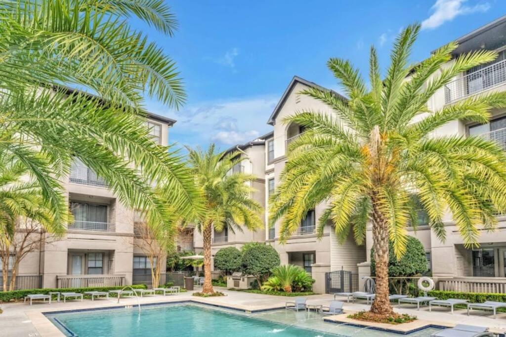 휴스턴 Chic Retreat-Walk To Nrg-Pool 아파트 외부 사진